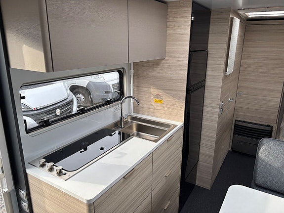 Adria Altea 552 PK KAMPANJPRIS 552 PK 8 of 12