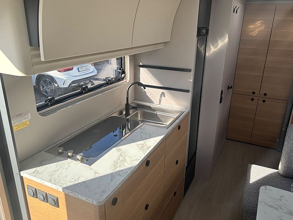 Adria Adora 573 PT *Barnkammare* 6 of 12