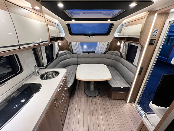 Knaus 750 UFK Scandinavian Selection Barnkammare | Golvvärme 10 of 24