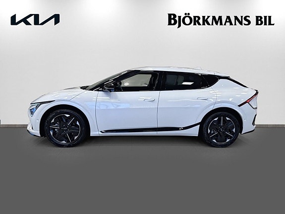 Kia EV6 4 of 5