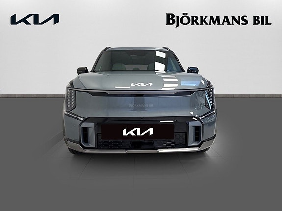 Kia EV9 2 of 5