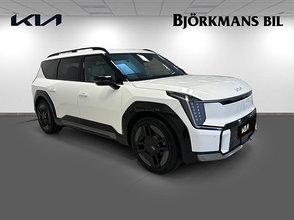 Kia EV9 3 of 5