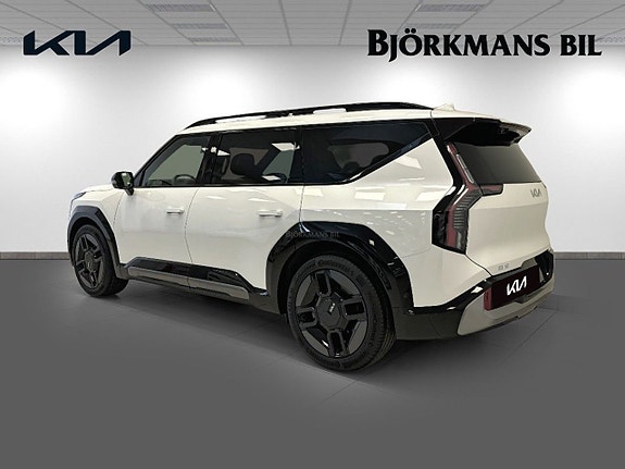 Kia EV9 6 of 22