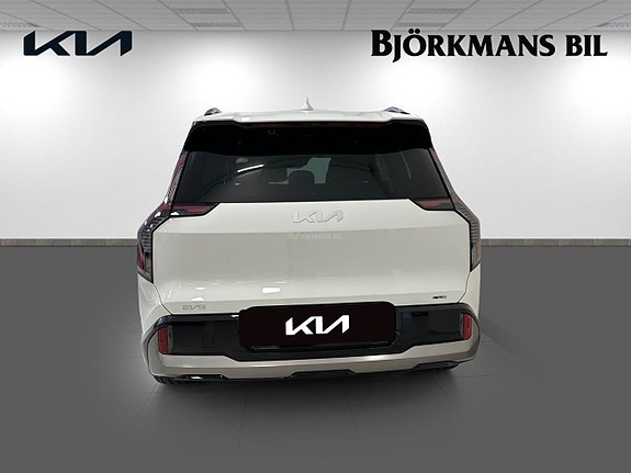 Kia EV9 5 of 5