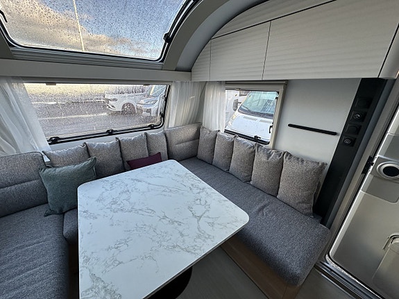 Adria ADORA 663 UT 9 of 21
