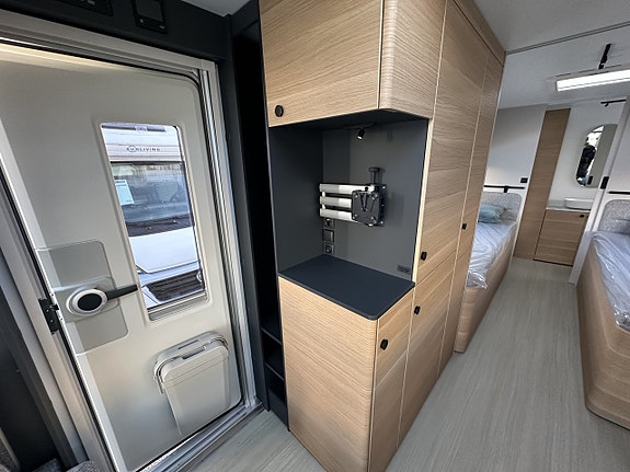 Adria ADORA 663 UT 10 of 21