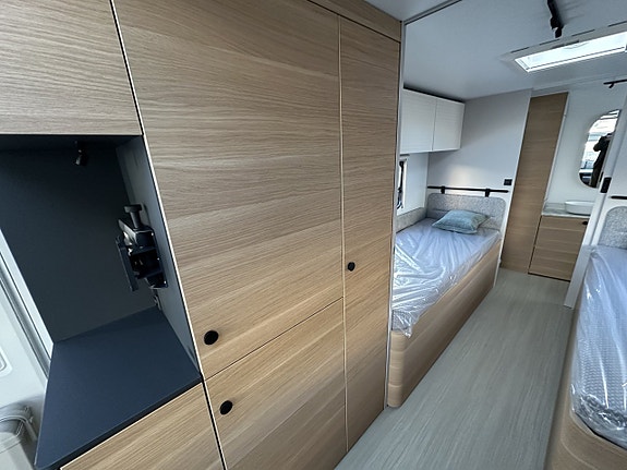 Adria ADORA 663 UT 15 of 21