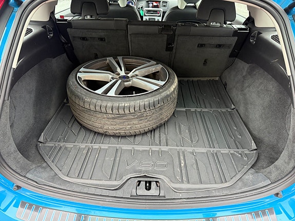 Volvo V60 24 of 25
