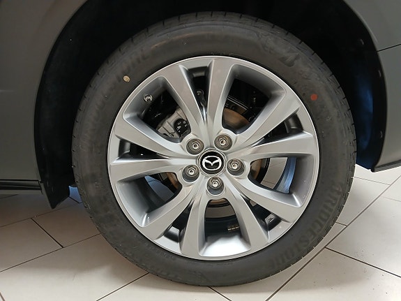 Mazda CX-30 15 of 15