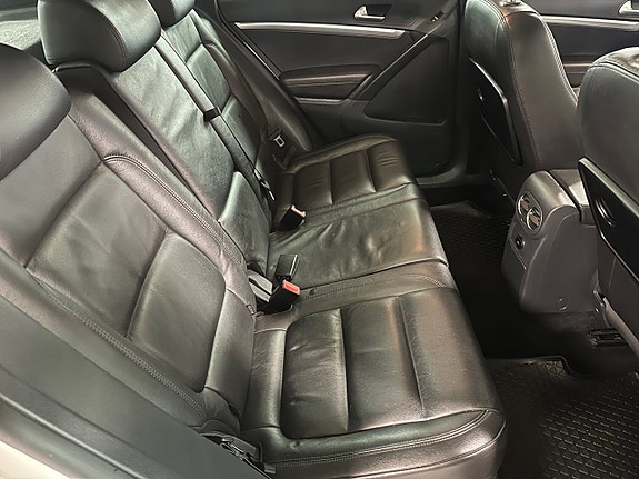Volkswagen Tiguan 6 of 14