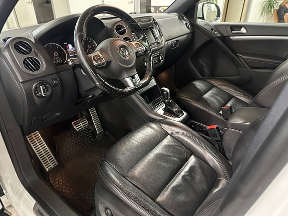 Volkswagen Tiguan 9 of 14