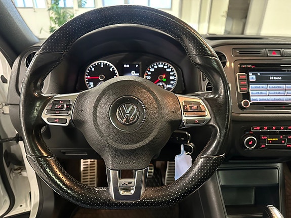 Volkswagen Tiguan 10 of 14