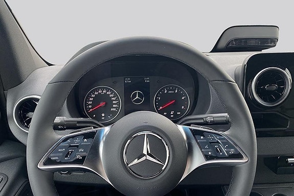 Mercedes-Benz Sprinter 317 4 of 6