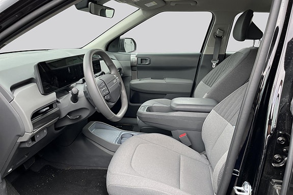 Kia EV3 8 of 14