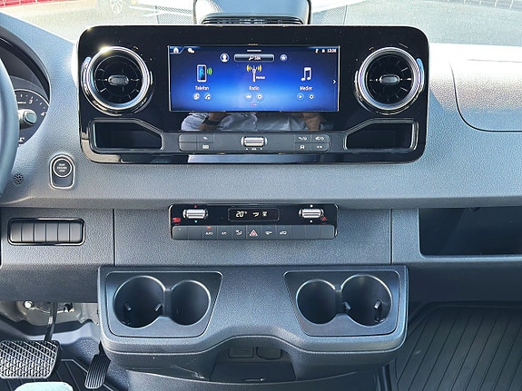 Mercedes-Benz Sprinter 319 14 of 17