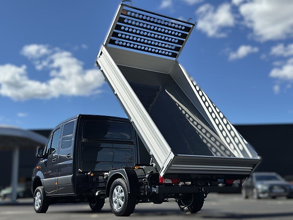 Mercedes-Benz Sprinter 319 10 of 17