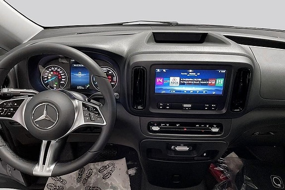 Mercedes-Benz eVito 112 8 of 9