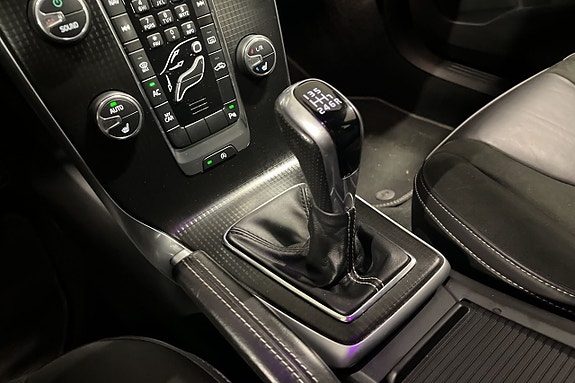 Volvo V40 16 of 20