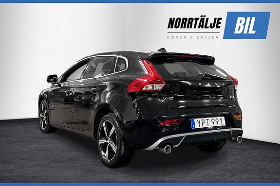 Volvo V40 4 of 20