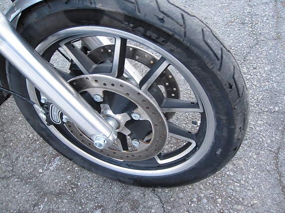 Harley-Davidson Low Rider 8 of 9