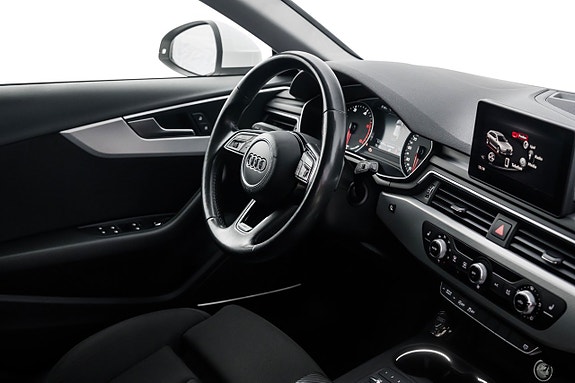 Audi A4 18 of 19