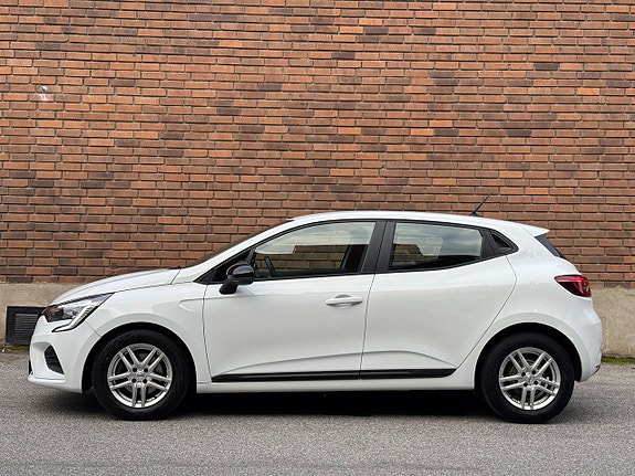 Renault Clio 2 of 5