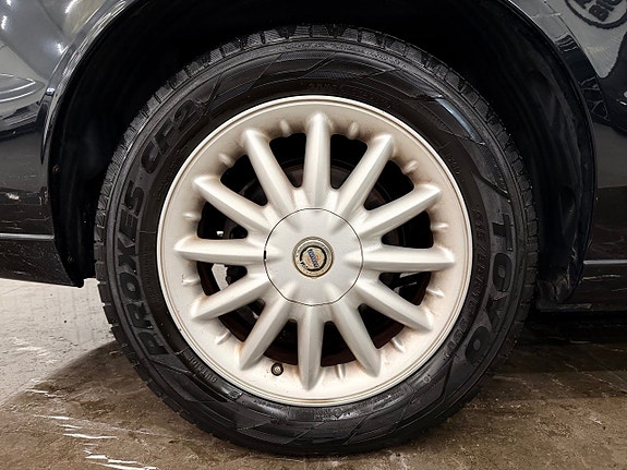Chrysler Sebring 4 of 24