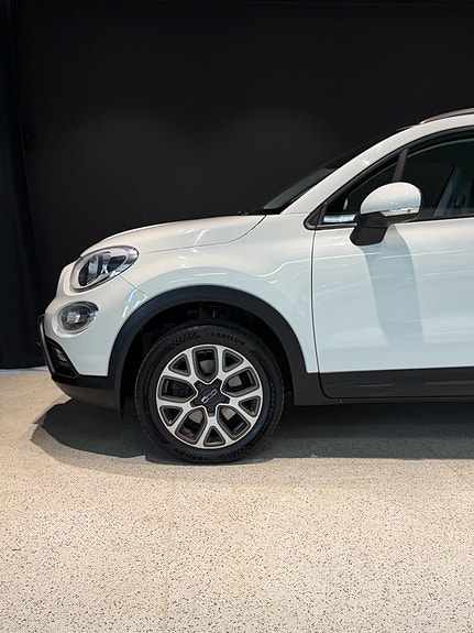Fiat 500X 4 of 5