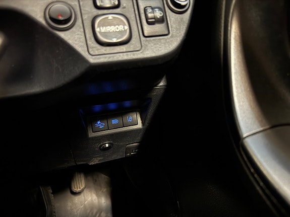 Toyota Yaris 21 of 23