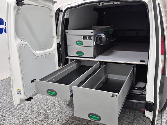 Volkswagen Caddy 8 of 9