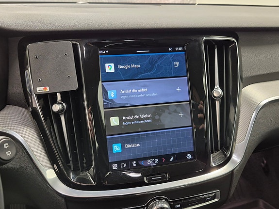 Volvo V60 8 of 12