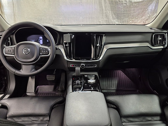 Volvo V60 6 of 12