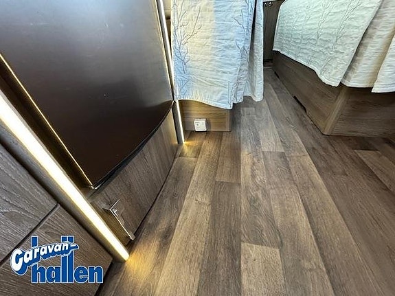 Kabe Travelmaster I 810 LT (5e bältesplats) 26 of 27