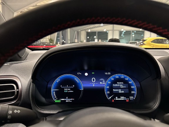 Toyota Yaris 14 of 25