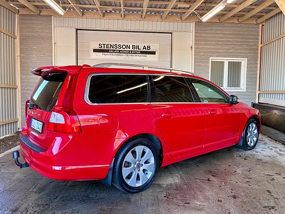 Volvo V70 5 of 5