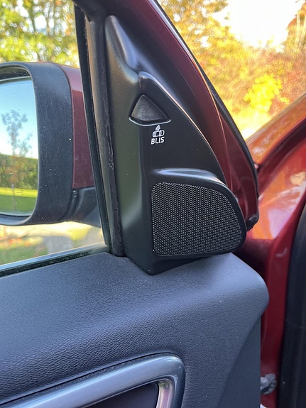Volvo XC60 7 of 14