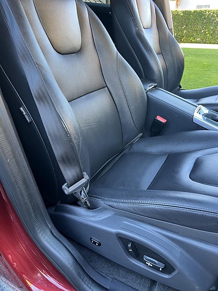 Volvo XC60 9 of 14
