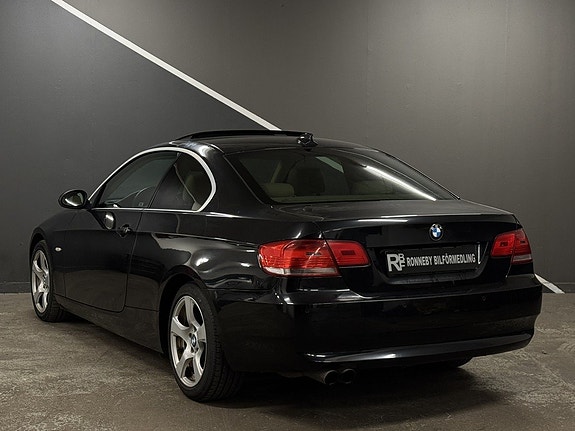 BMW 325i 4 of 14