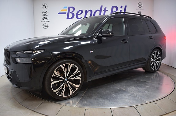 BMW X7 10 of 30
