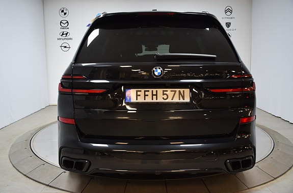 BMW X7 14 of 30