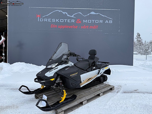 Ski-Doo Expedition LE 20" 900 ACE Turbo 38mm 4.5 in. Digital Display