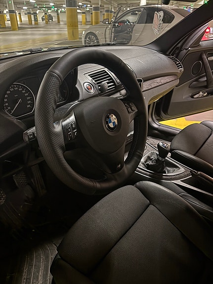 BMW 123d 5 of 10