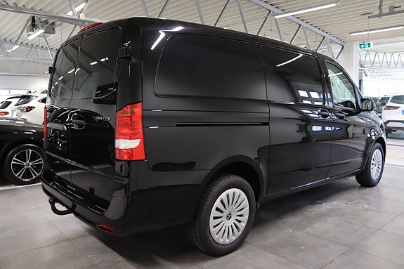 Mercedes-Benz Vito 119 3 of 5