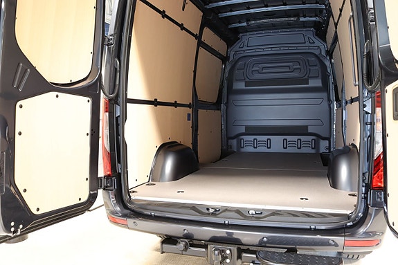 Mercedes-Benz Sprinter 319 4 of 5