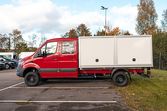Mercedes-Benz Sprinter 319 2 of 12
