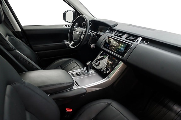 Land Rover Range Rover Sport 21 of 24