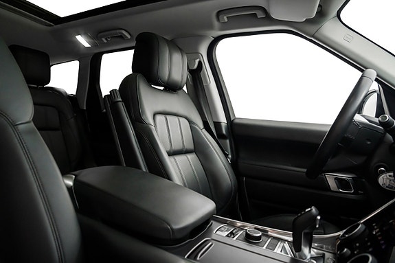 Land Rover Range Rover Sport 20 of 24