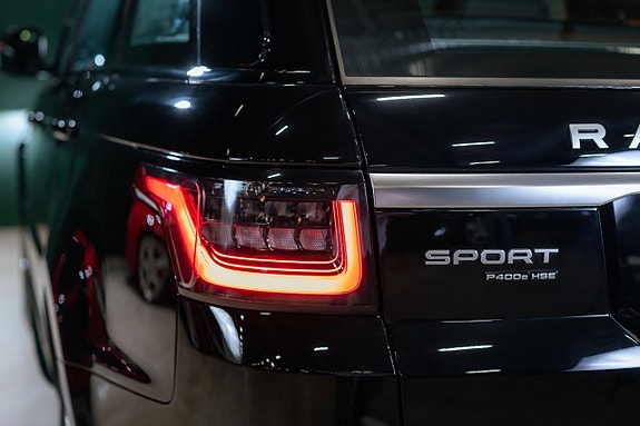 Land Rover Range Rover Sport 9 of 24