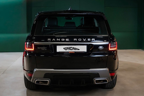 Land Rover Range Rover Sport 7 of 24