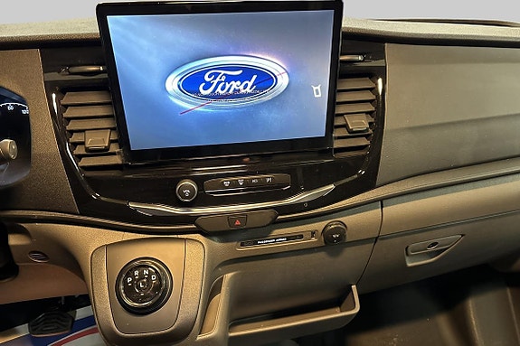 Ford E-Transit 6 of 6